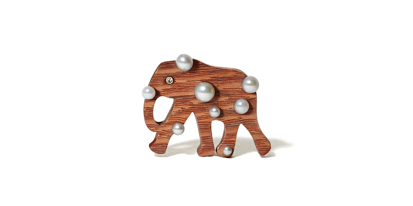 Elephant Pendant | Lacewood w/ Polka Dots